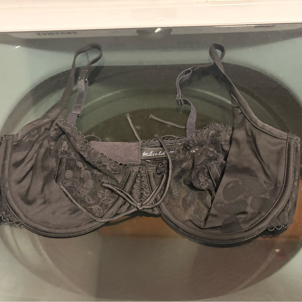 Black Lace Bra For Love & Lemons by VS